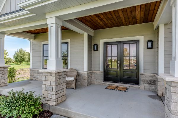 Veranda Post Repair in Woodinville